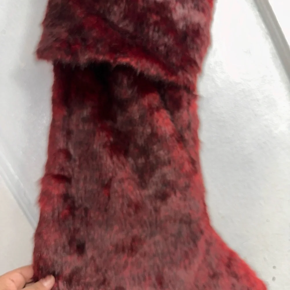 Nicole Miller Burgundy Faux Fur Cover